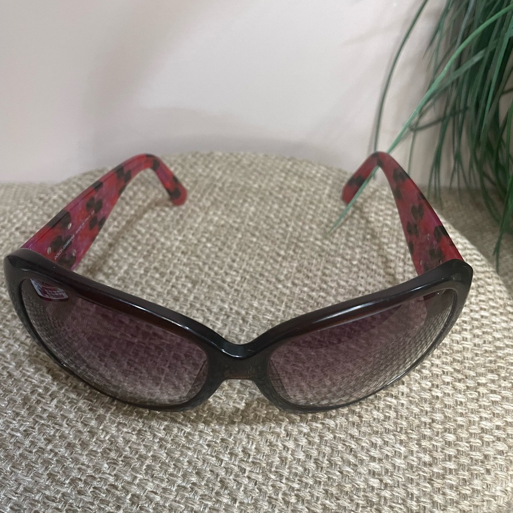 Dolce and Gabbana Sunglasses - Picture 3 of 6